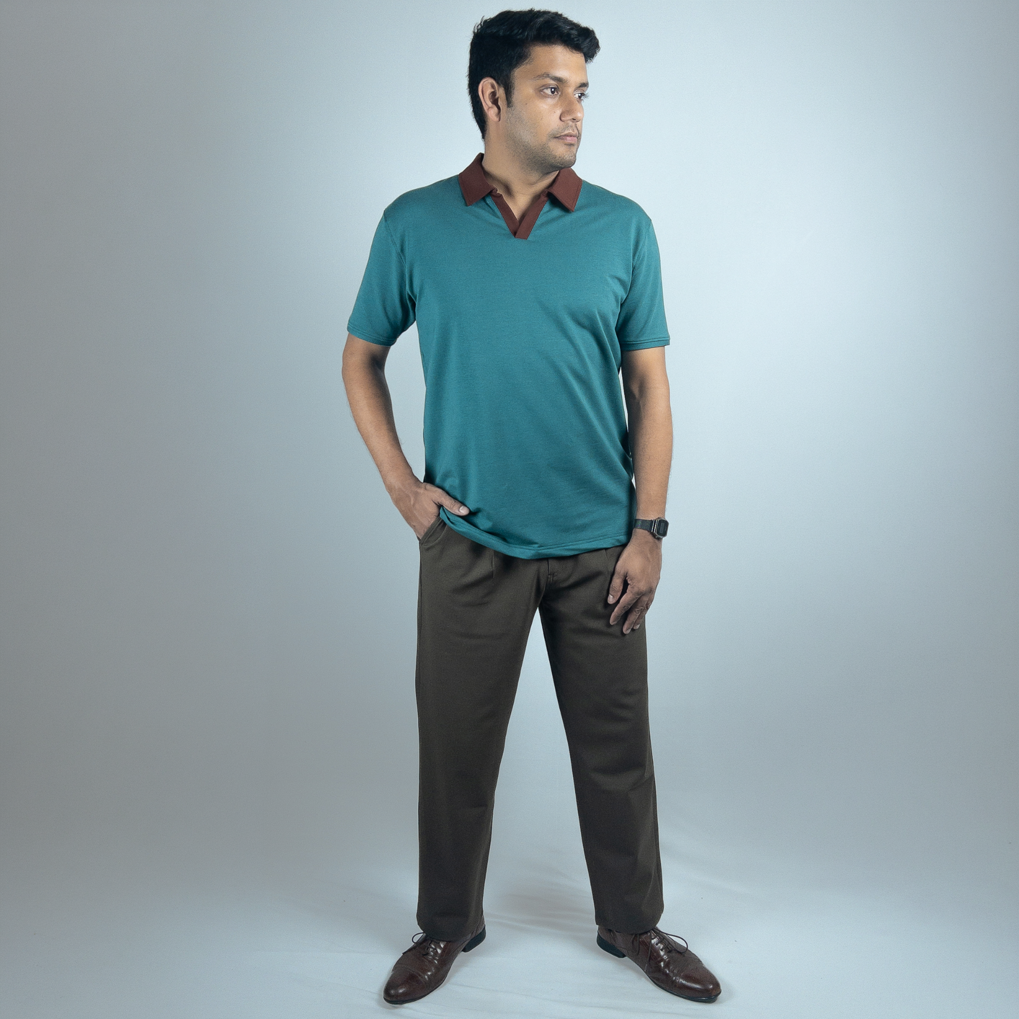 EverSharp Polo - No Ironing Needed - Emerald + Mocha V-Neck Collar
