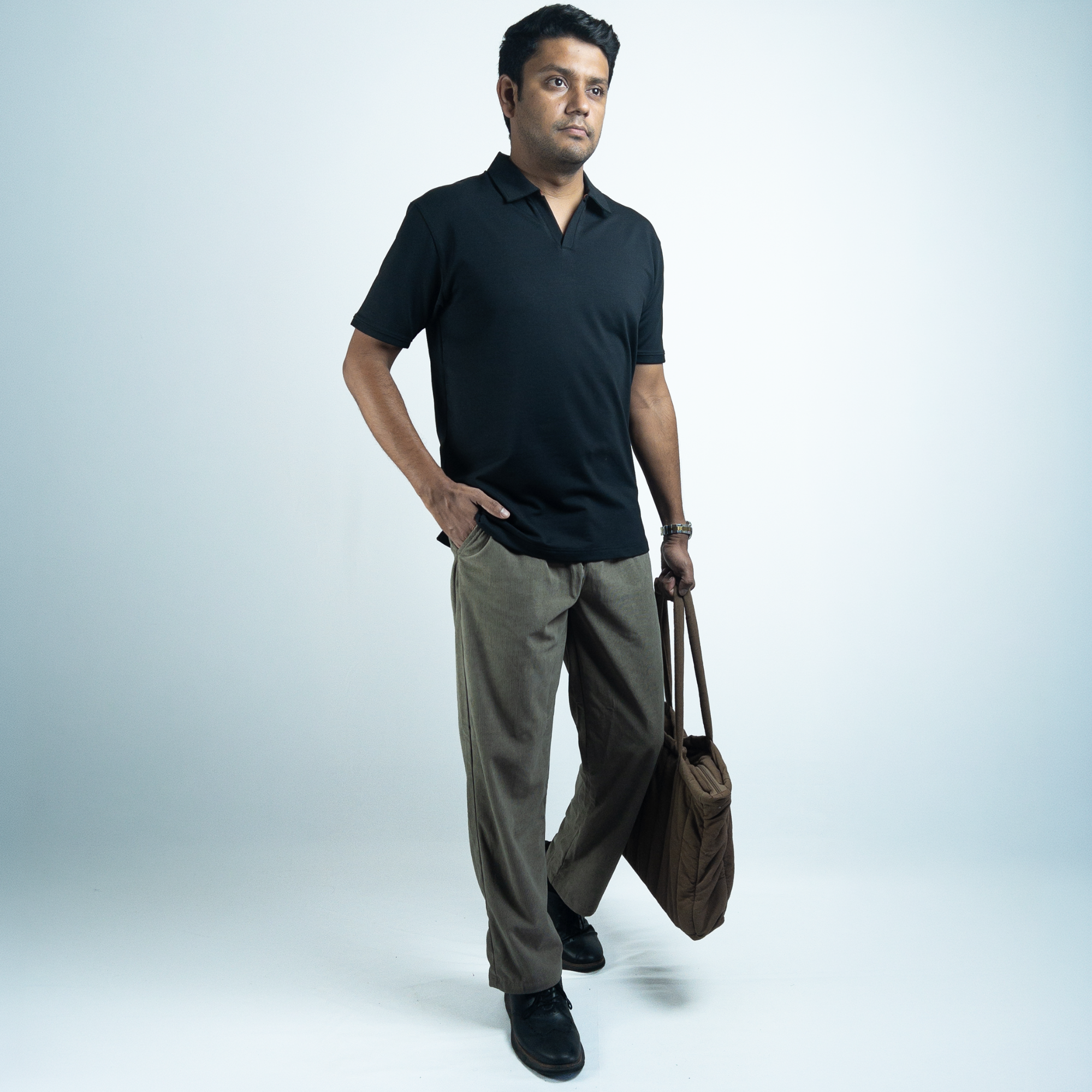 EverSharp Polo - No Ironing Needed - Black V-Neck Collar