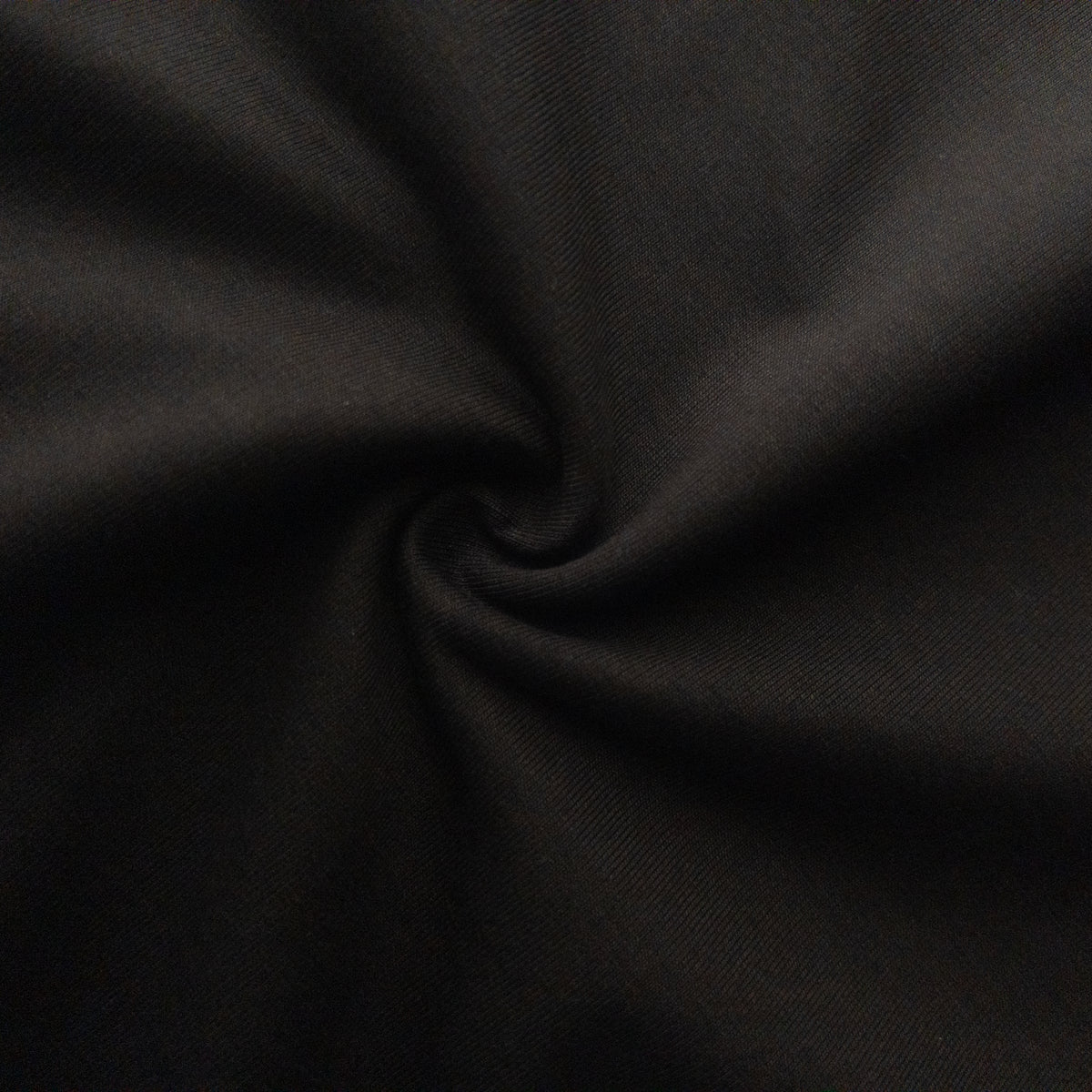 EverSharp Polo - No Ironing Needed - Black V-Neck Collar