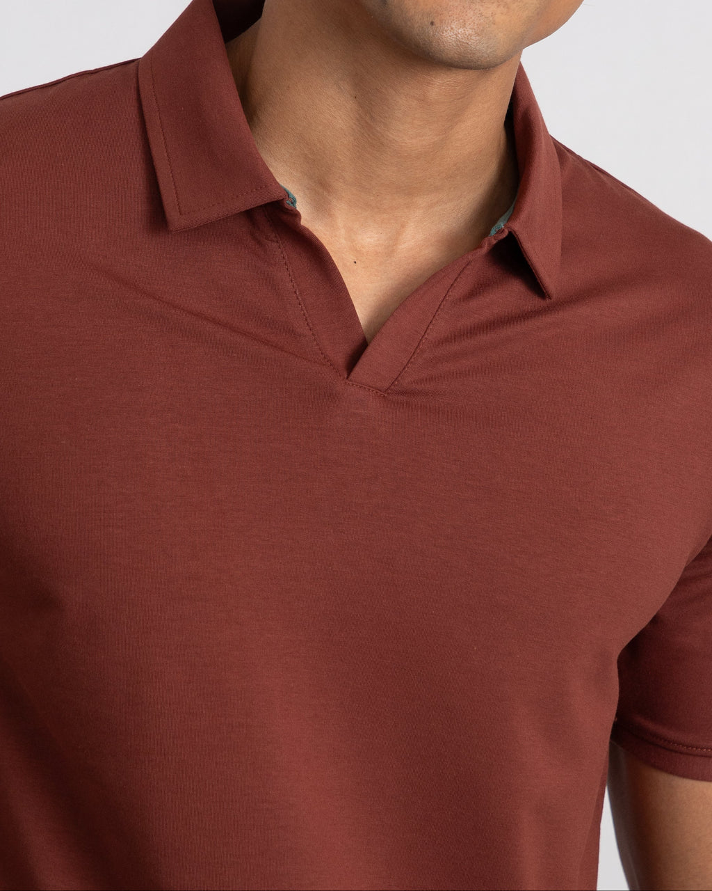 EverSharp Polo - No Ironing Needed - Mocha V-Neck Collar