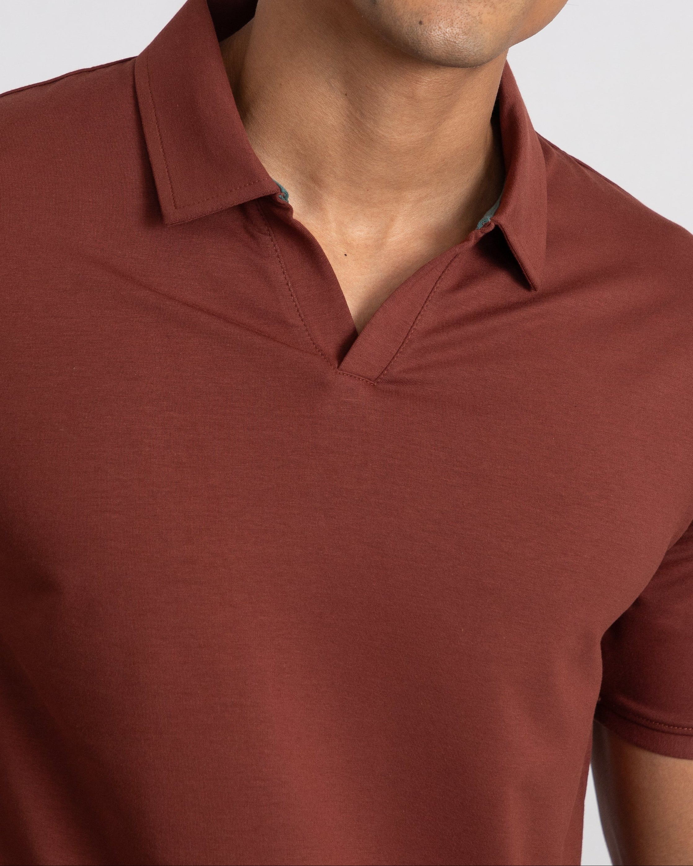 EverSharp Polo - No Ironing Needed - Mocha V-Neck Collar